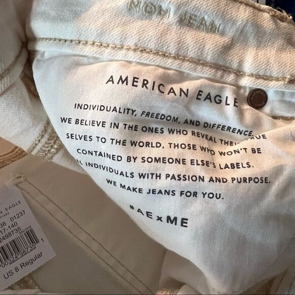 NWT! American eagle mom jean in natural white‎ - Picture 13 of 16